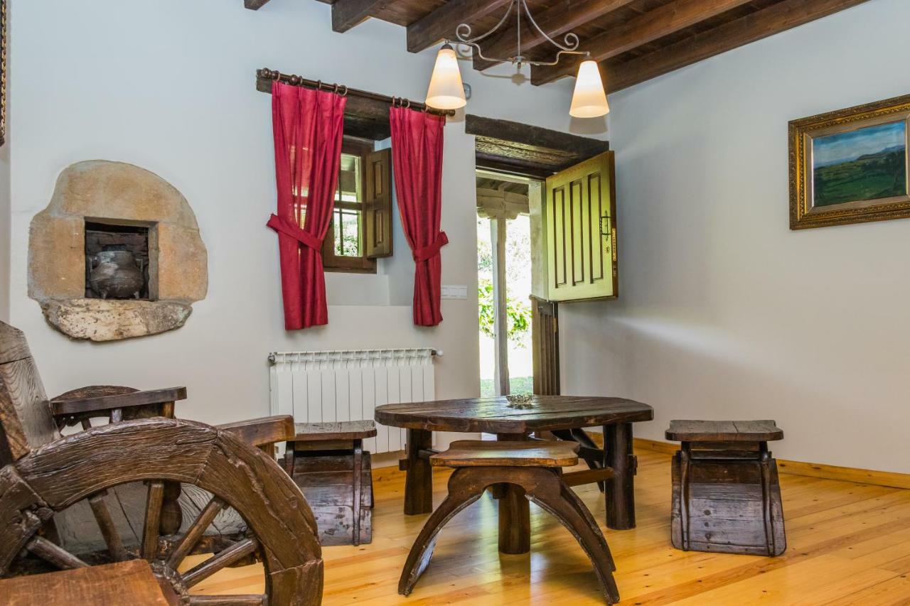 Casa De Aldea El Navaron Cofiño Esterno foto